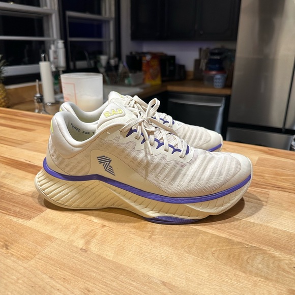 R.A.D R-1 Trainer - Picture 3 of 5